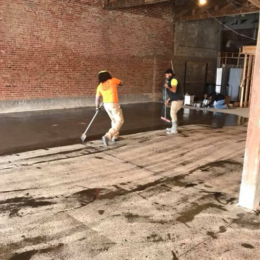 Hi Tech Spall TX3: Rapid set, high strength low viscosity polyurethane repair material