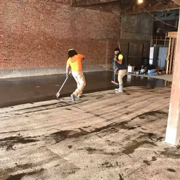 Hi Tech Spall TX3: Rapid set, high strength low viscosity polyurethane repair material
